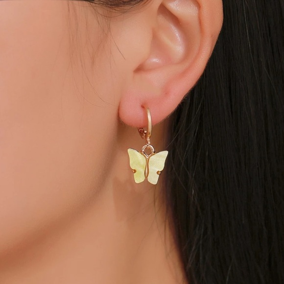 3/$30 RESTOCKED! Butterfly Drop Dangle Earrings Boho - Picture 2 of 10